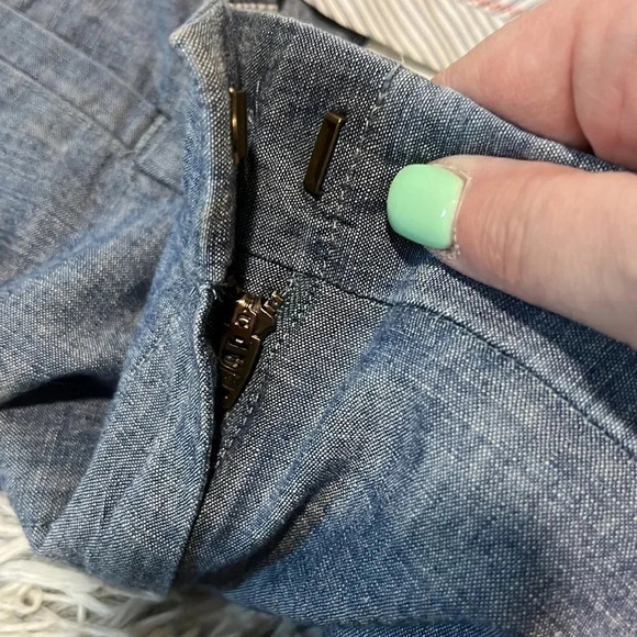 LANDS Ends Shorts Size 10 - Picture 8 of 8